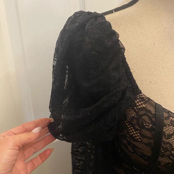 Blashe lace mini dress, S - Picture 4 of 9